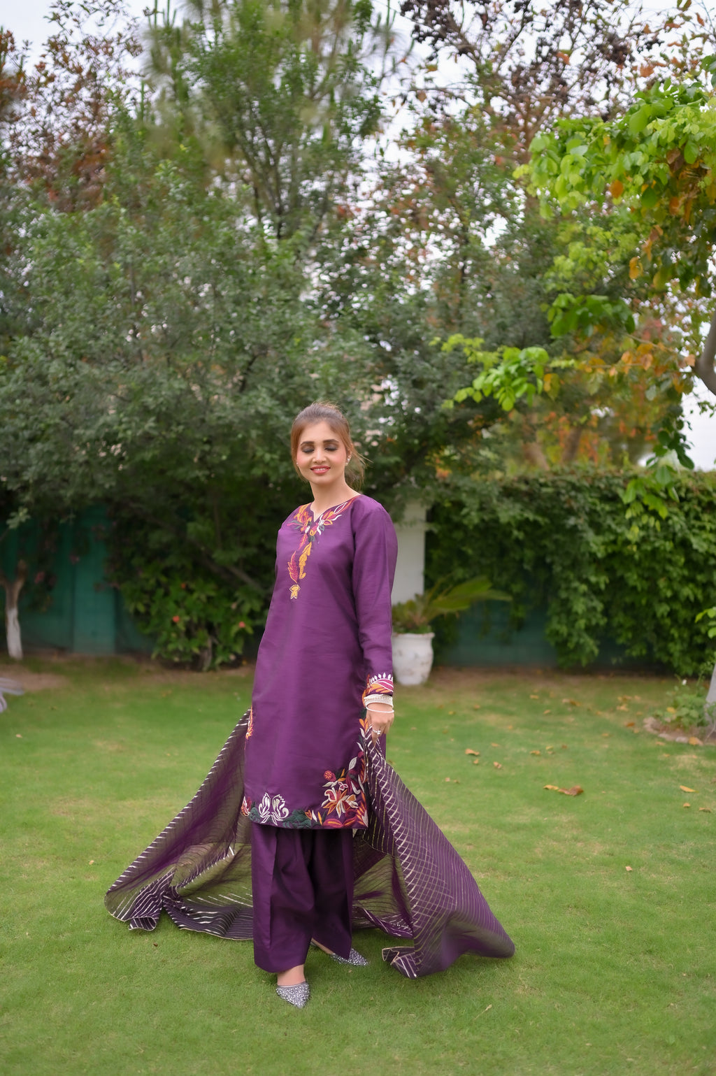Violet Mehfil